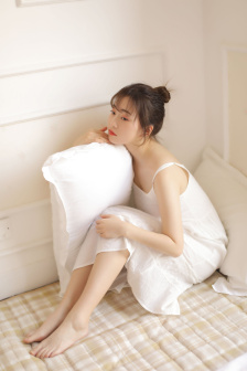 曹查理电影三姐妹出狱电影